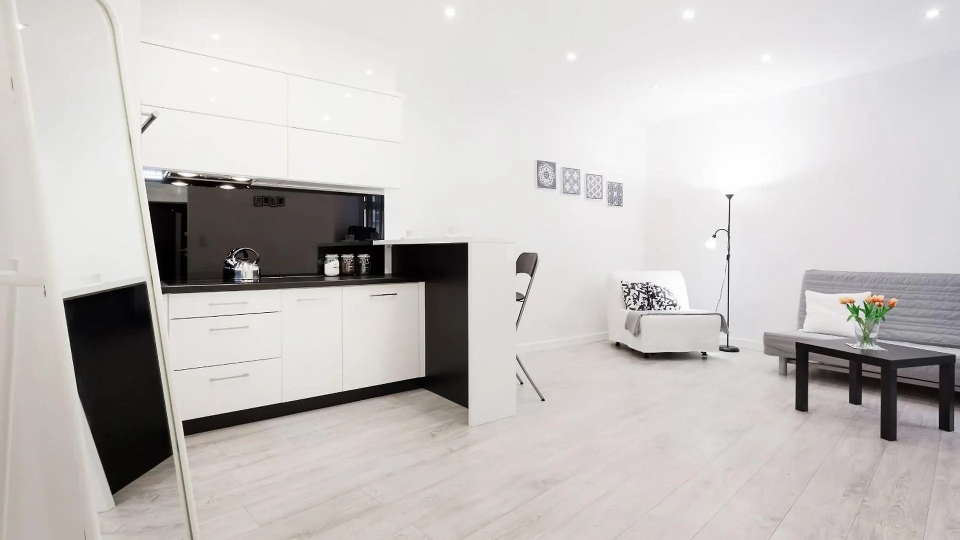 Cozy Studio Apartment Strzelecka Old Town Poznan By Noclegi Renters Polsko